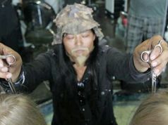 Une coupe de cheveux zen