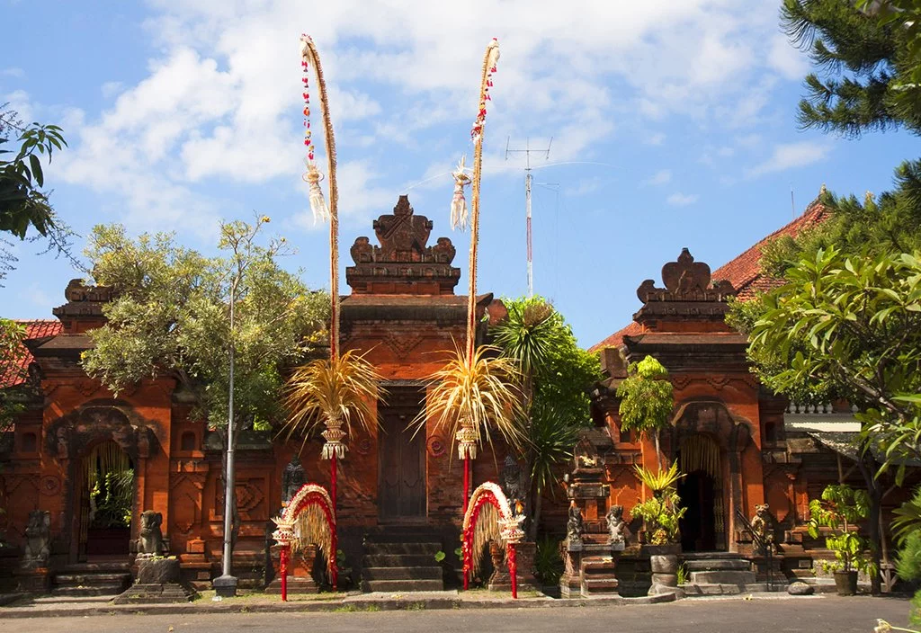 Ville déserte, temple Bali